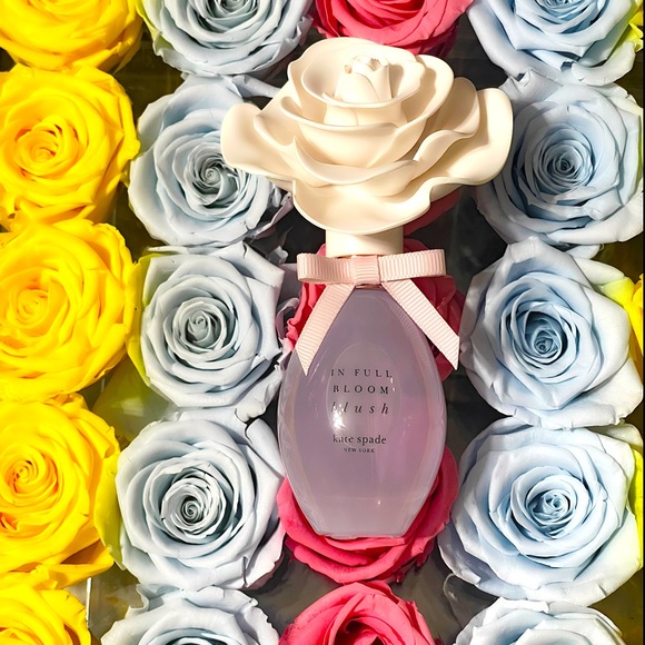 Kate Spade* In Full Bloom Blush perfume- FULL SIZE 1 - Picture 1 of 5